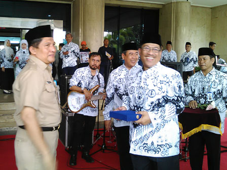 Pencarian PGRI Kudus - Persatuan Guru Republik Indonesia Cabang Kabupaten Kudus